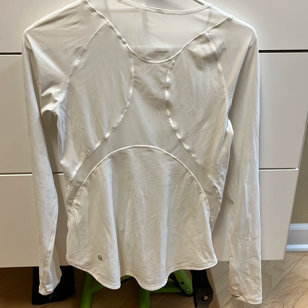 Lululemon Athletica White Fitted Raglan Long Sleeve Tee